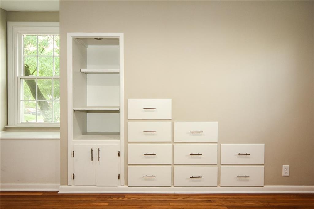 4902 Alameda Road Indianapolis, IN 46228 - Photo 15 of 27 Gallery Image 15