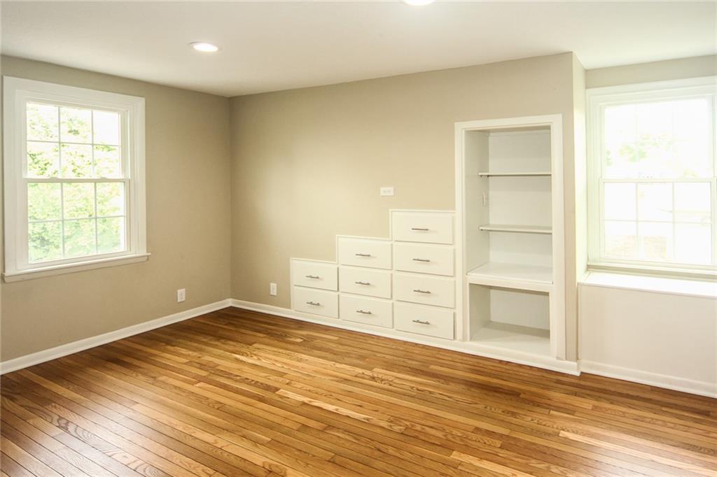 4902 Alameda Road Indianapolis, IN 46228 - Photo 17 of 27 Gallery Image 17