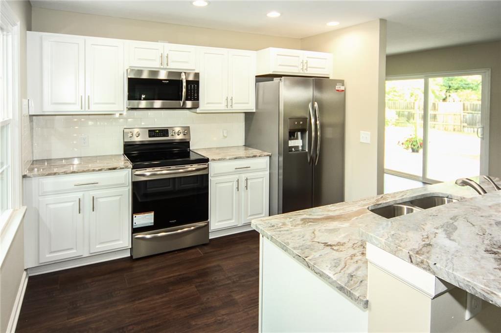 4902 Alameda Road Indianapolis, IN 46228 - Photo 9 of 27 Gallery Image 9