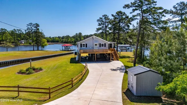 $649,000 | 247 Jane Lane, Oriental, NC 28571