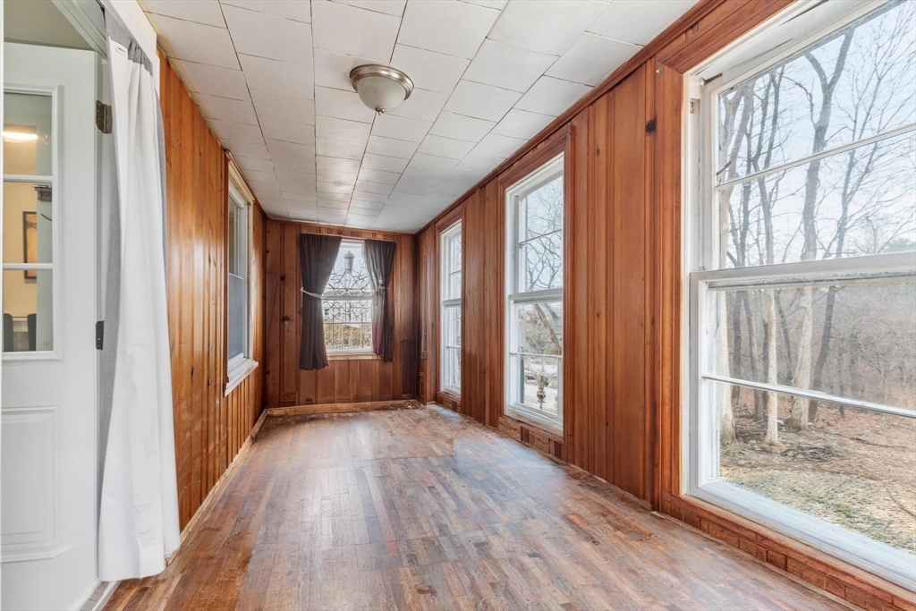 184 Fitchburg Road Townsend, MA 01469 - Photo 17 of 25