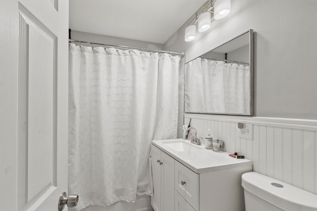 184 Fitchburg Road Townsend, MA 01469 - Photo 22 of 25