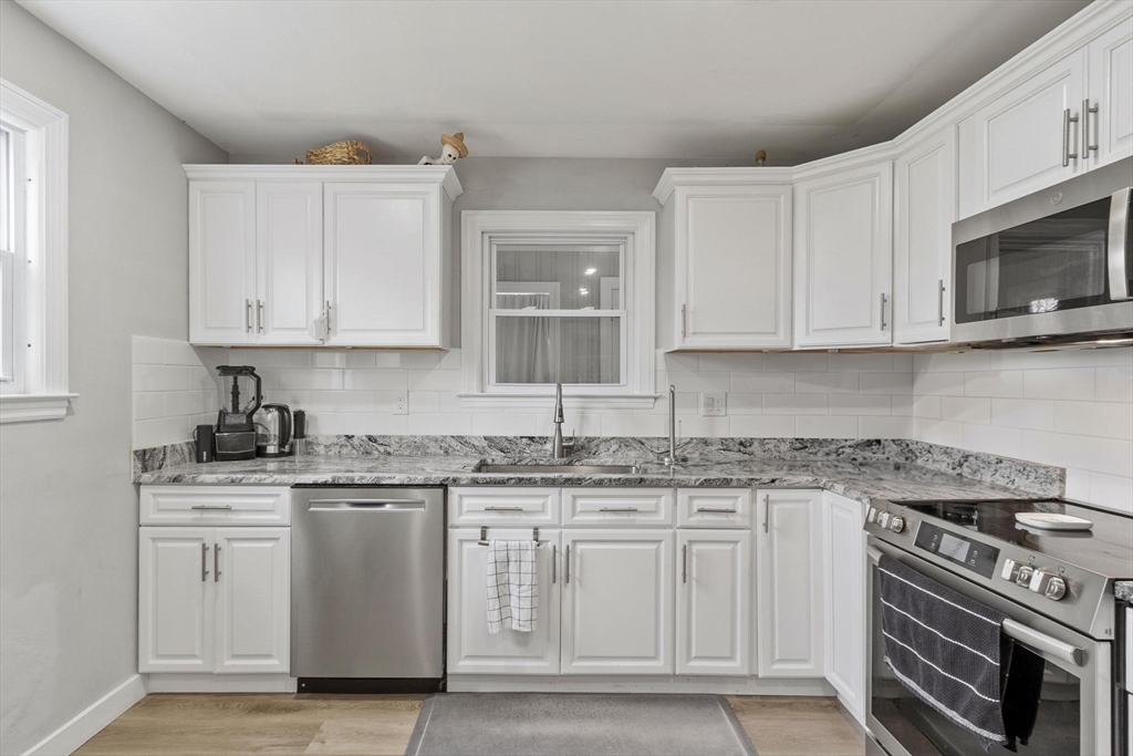 184 Fitchburg Road Townsend, MA 01469 - Photo 10 of 25