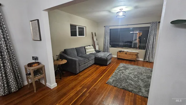 $385,000 | 1600 Highway 6, Potlatch, ID 83855