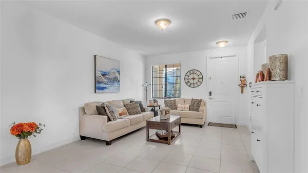 $3,600 | 304 Northwest 36th Avenue, Pompano Beach, FL 33069