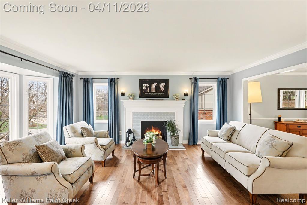 2555 Lambeth Park Rochester Hills, MI 48306 - Photo 4 of 33
