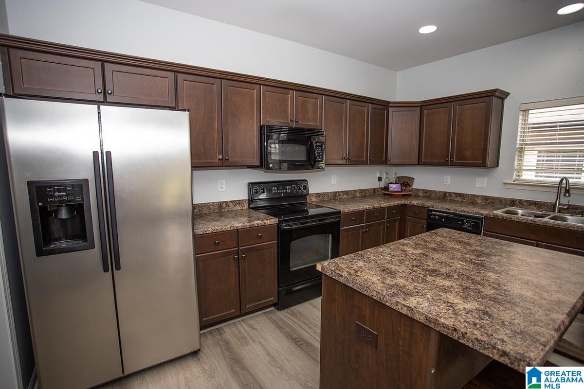 1017 Valhalla Way Calera, AL 35040 - Photo 5 of 22