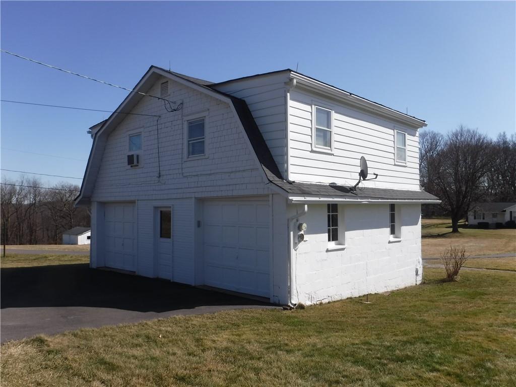 358 Harpers Ferry Road Beaver Falls, PA 15010 - Photo 3 of 24