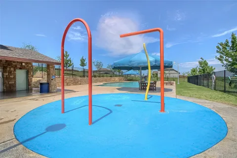 $1,700 | 102 Sulphur River Loop, Hutto, TX 78634