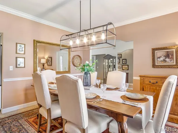 $525,000 | 405 Wolfpass Drive, O'Fallon, IL 62269