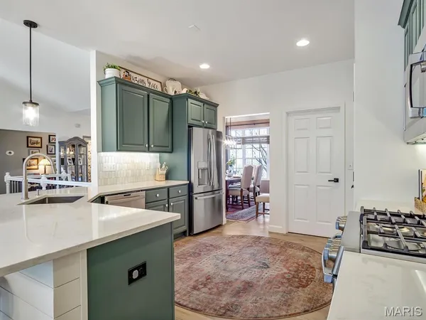 $525,000 | 405 Wolfpass Drive, O'Fallon, IL 62269