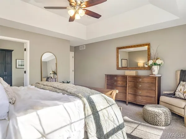 $525,000 | 405 Wolfpass Drive, O'Fallon, IL 62269
