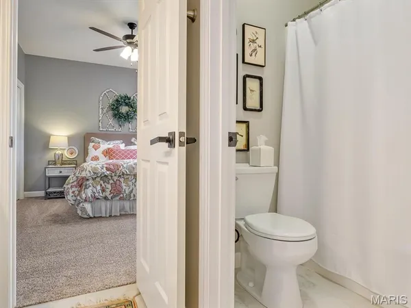 $525,000 | 405 Wolfpass Drive, O'Fallon, IL 62269