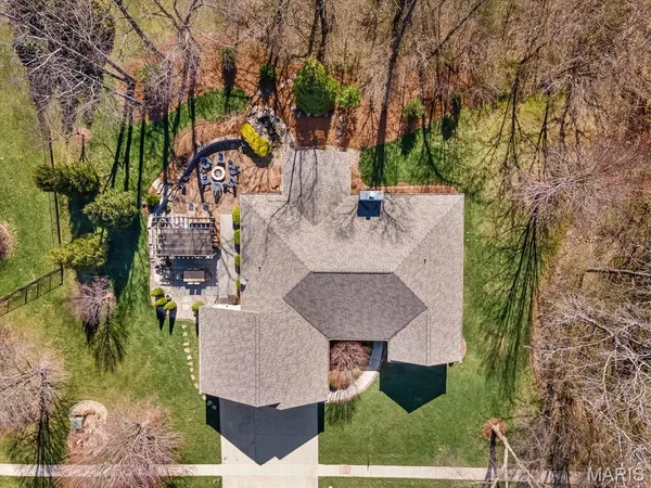 $525,000 | 405 Wolfpass Drive, O'Fallon, IL 62269