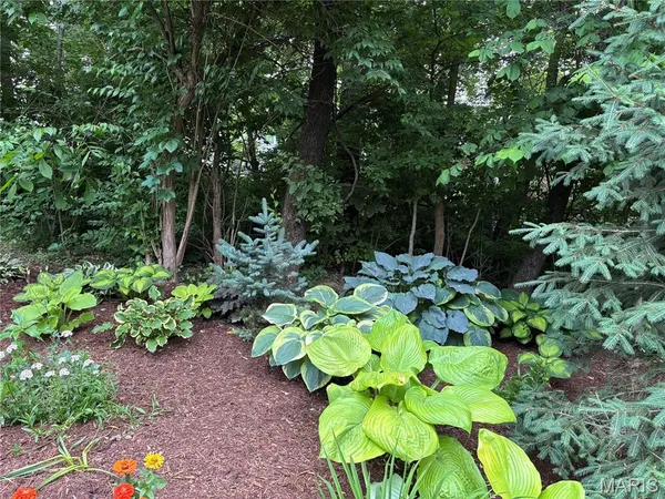 $525,000 | 405 Wolfpass Drive, O'Fallon, IL 62269