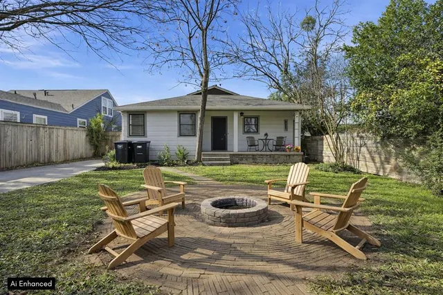 $275,000 | 2517 Wayside Avenue, Fort Worth, TX 76110