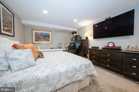 $349,890 | 1637 Oakwood Drive, Unit S114, Penn Valley, PA 19072