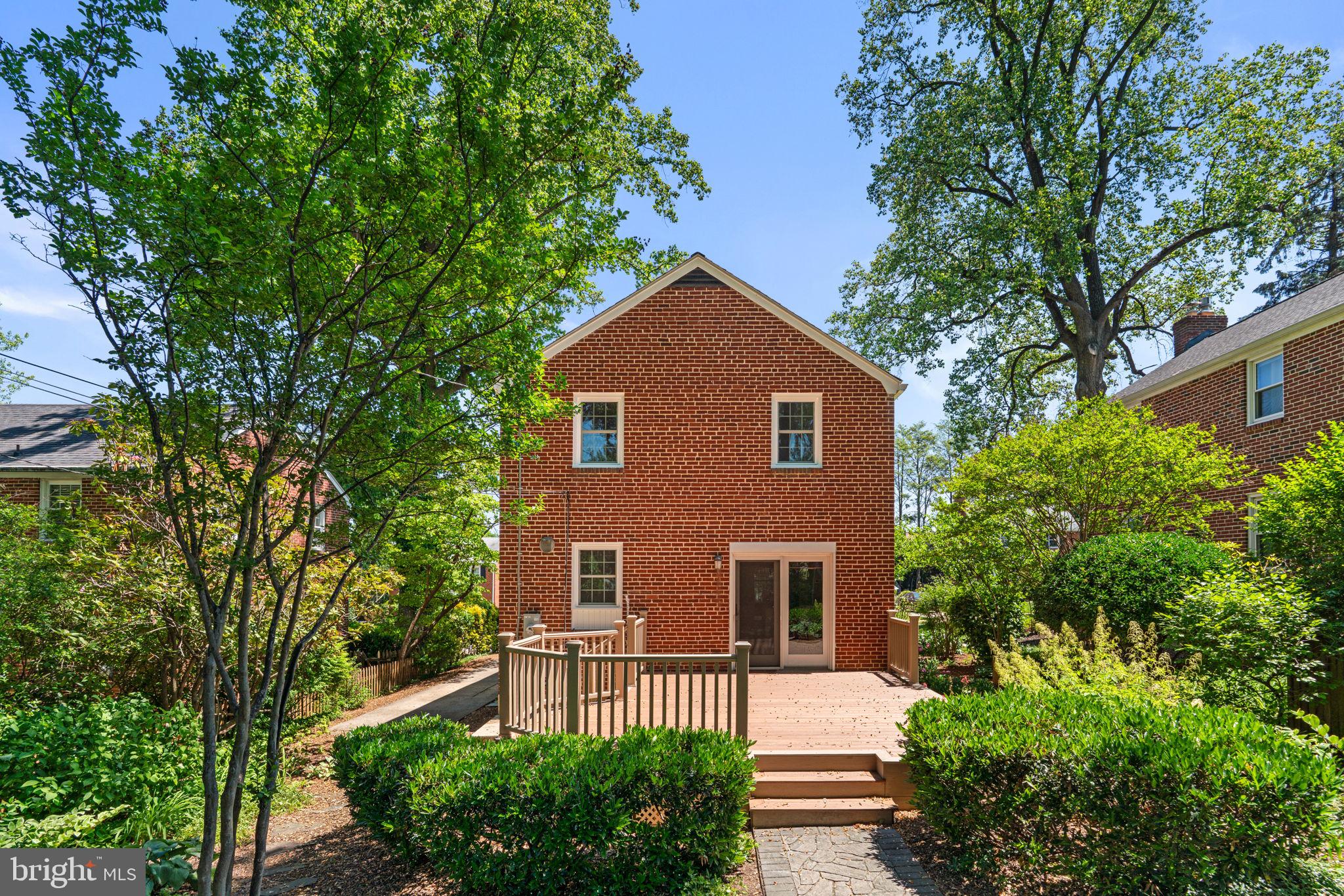 28 Dunmore Road Baltimore, MD 21228 - Photo 34 of 54