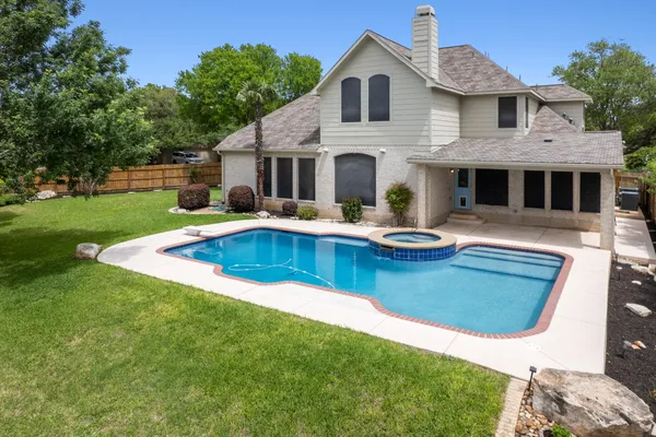 $899,900 | 2300 Falkirk Cove, Round Rock, TX 78681