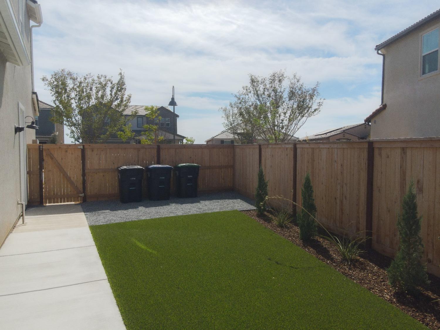4545 Hillside Road Madera, CA 93636 - Photo 49 of 57 Gallery Image 49