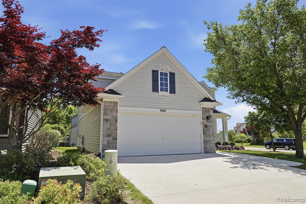 1661 Scio Ridge Road Ann Arbor, MI 48103 - Photo 3 of 55