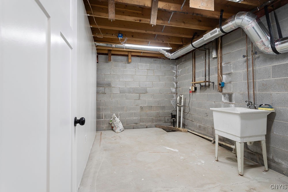 8731 Kinderhook Road Manlius, NY 13082 - Photo 34 of 42