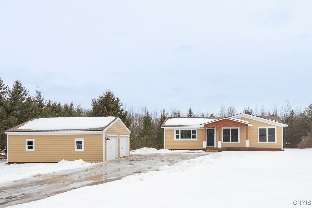 8731 Kinderhook Road Manlius, NY 13082 - Photo 4 of 42