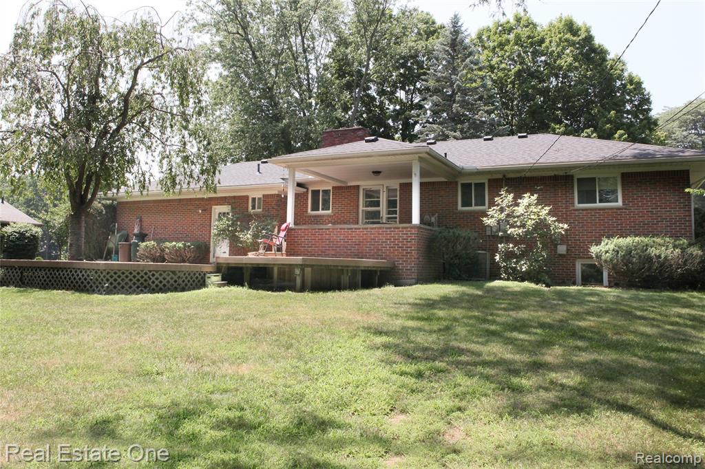 483 Rochdale Drive South Rochester Hills, MI 48309 - Photo 7 of 36