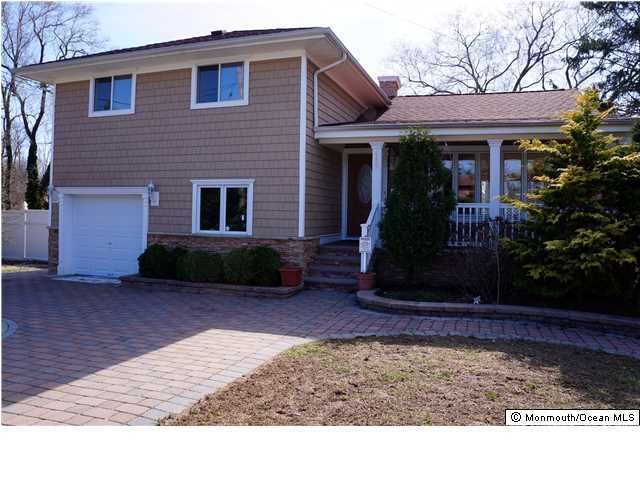 489 Rickey Lane Long Branch, NJ 07740 - Photo 1 of 18 Primary Photo