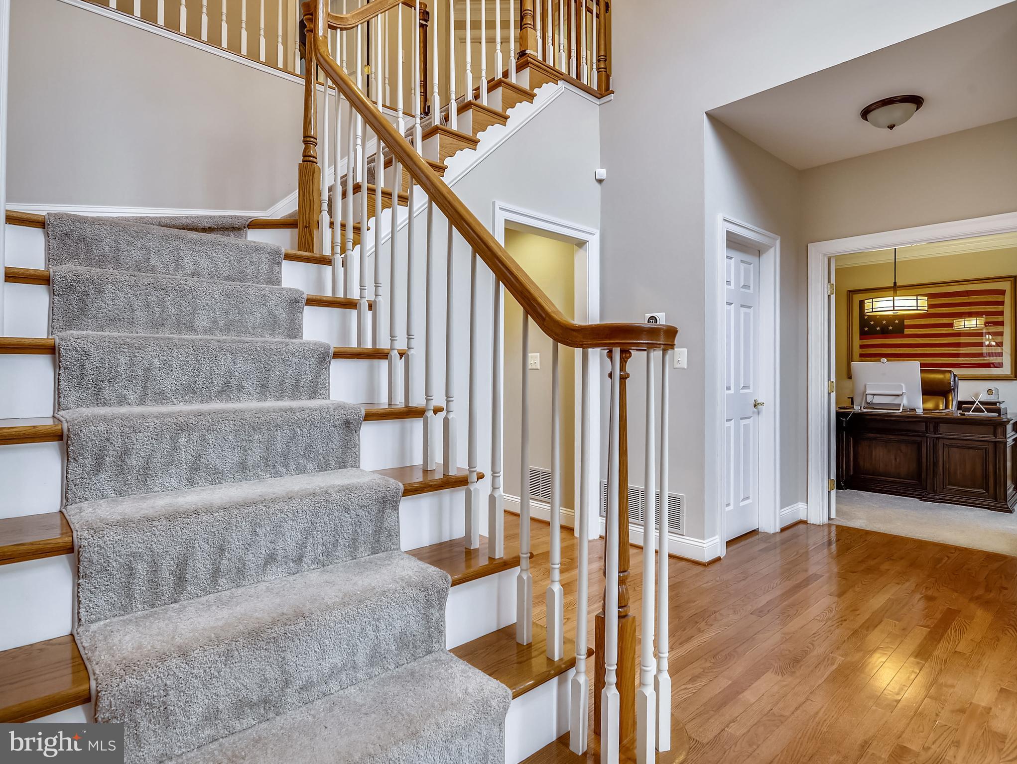 503 Broad Stream Lane Riva, MD 21140 - Photo 18 of 79 Staircase