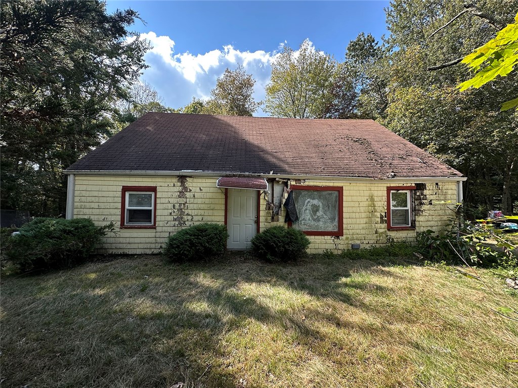 1663 Victory Highway Coventry, RI 02816 - Photo 2 of 8