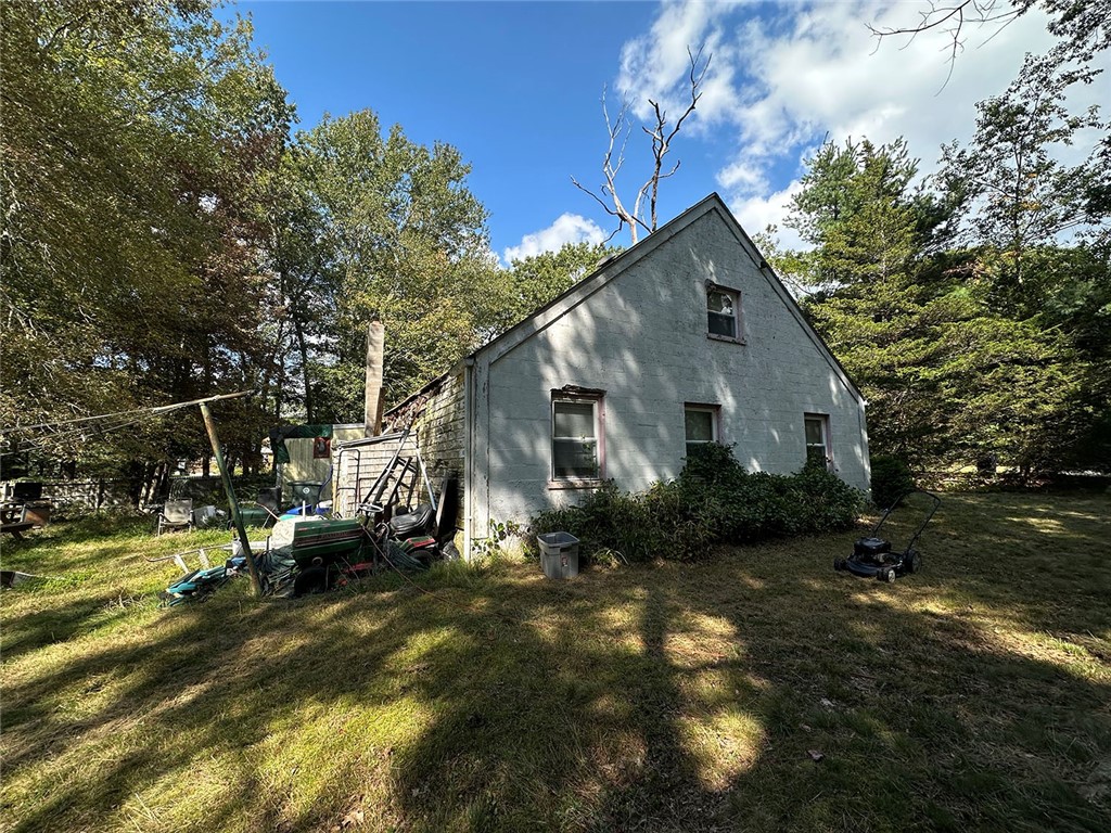 1663 Victory Highway Coventry, RI 02816 - Photo 4 of 8