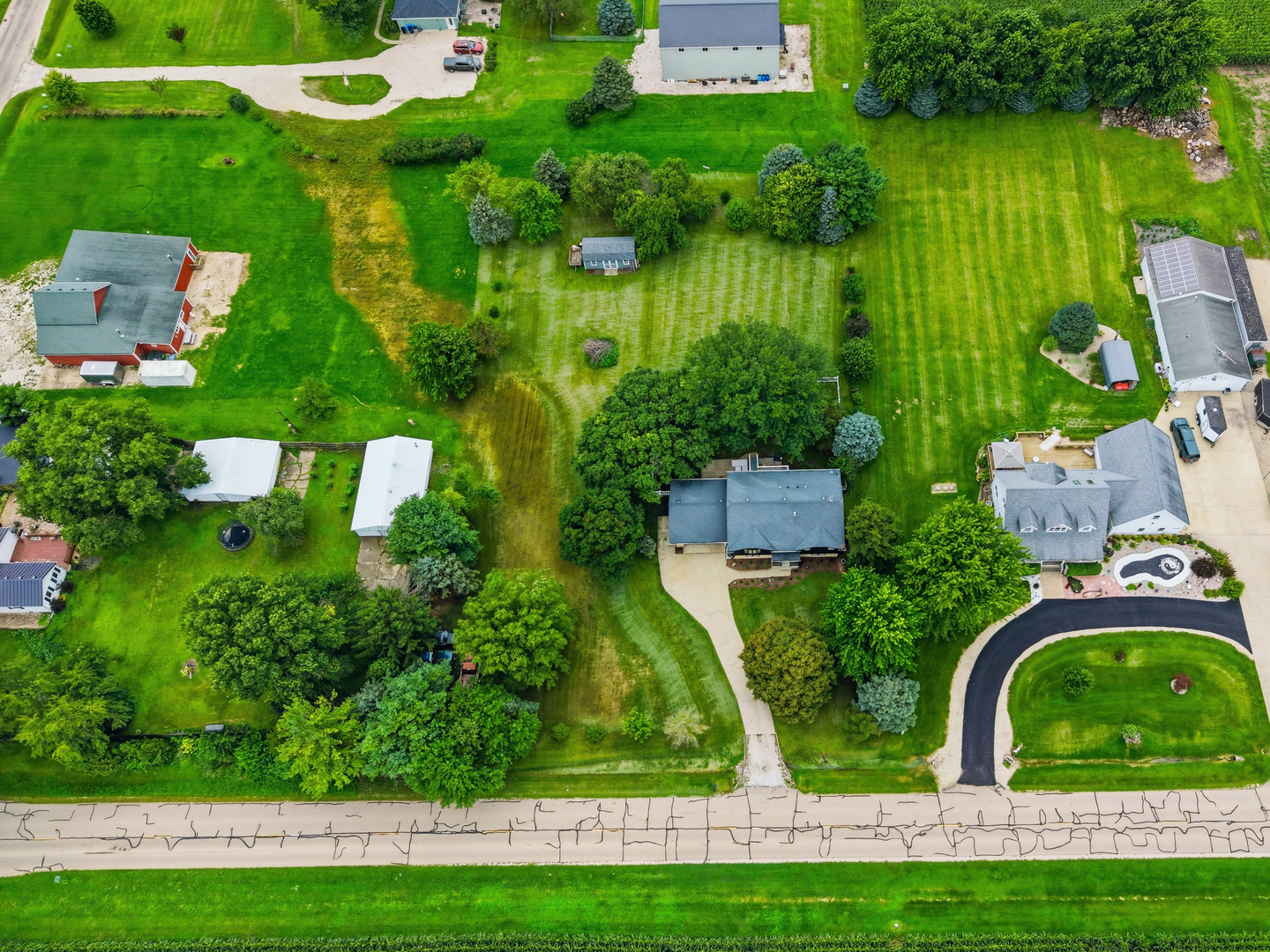 8065 Ashley Road Morris, IL 60450 - Photo 30 of 37 Gallery Image 30