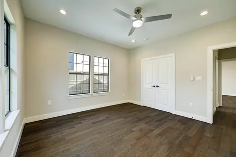 $920,000 | 2109 Sul Ross Street, Houston, TX 77098