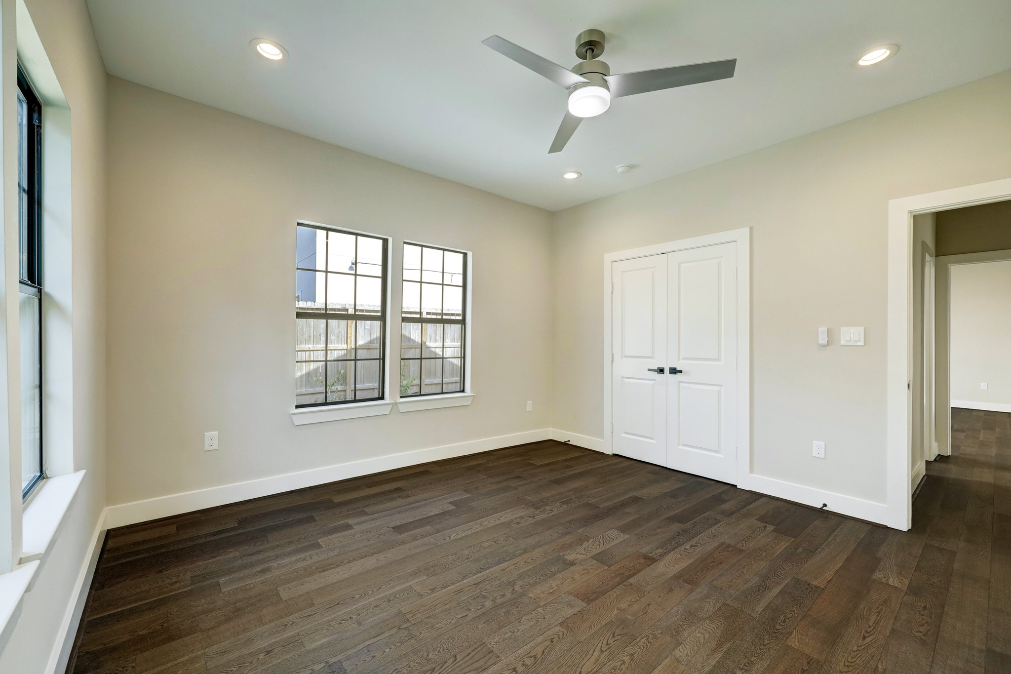 2109 Sul Ross Street Houston, TX 77098 - Photo 20 of 23