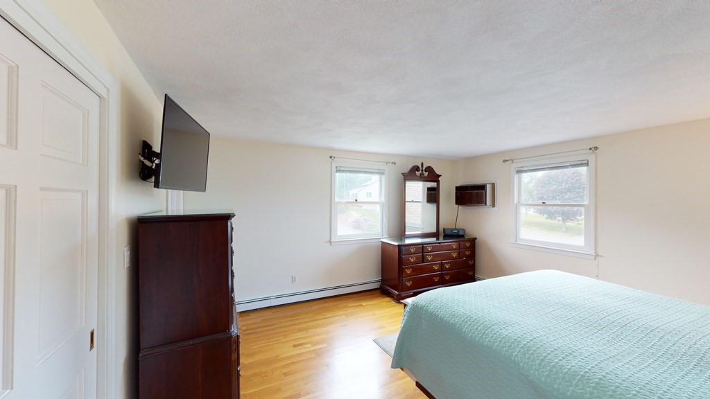 4 Overlook Road Stoneham, MA 02180 - Photo 9 of 21 Gallery Image 9