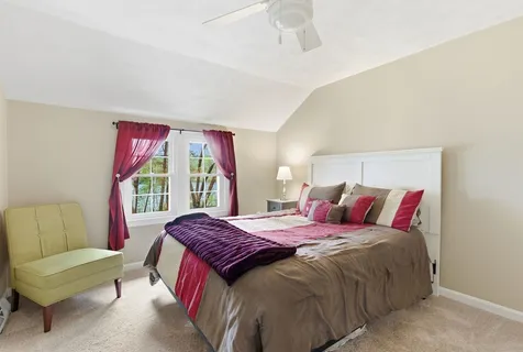 $472,000 | 200 Wellman Avenue, Unit 1, Chelmsford, MA 01863