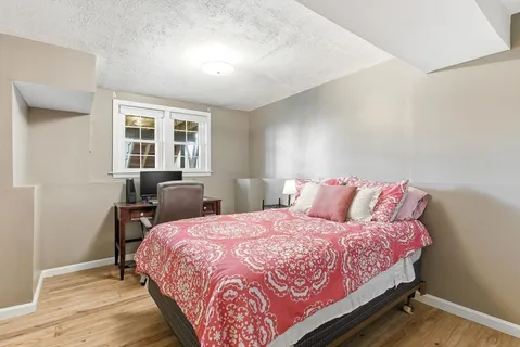 $472,000 | 200 Wellman Avenue, Unit 1, Chelmsford, MA 01863