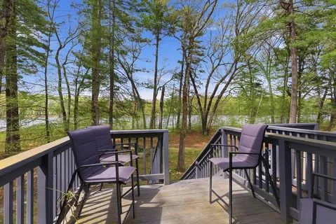 $472,000 | 200 Wellman Avenue, Unit 1, Chelmsford, MA 01863