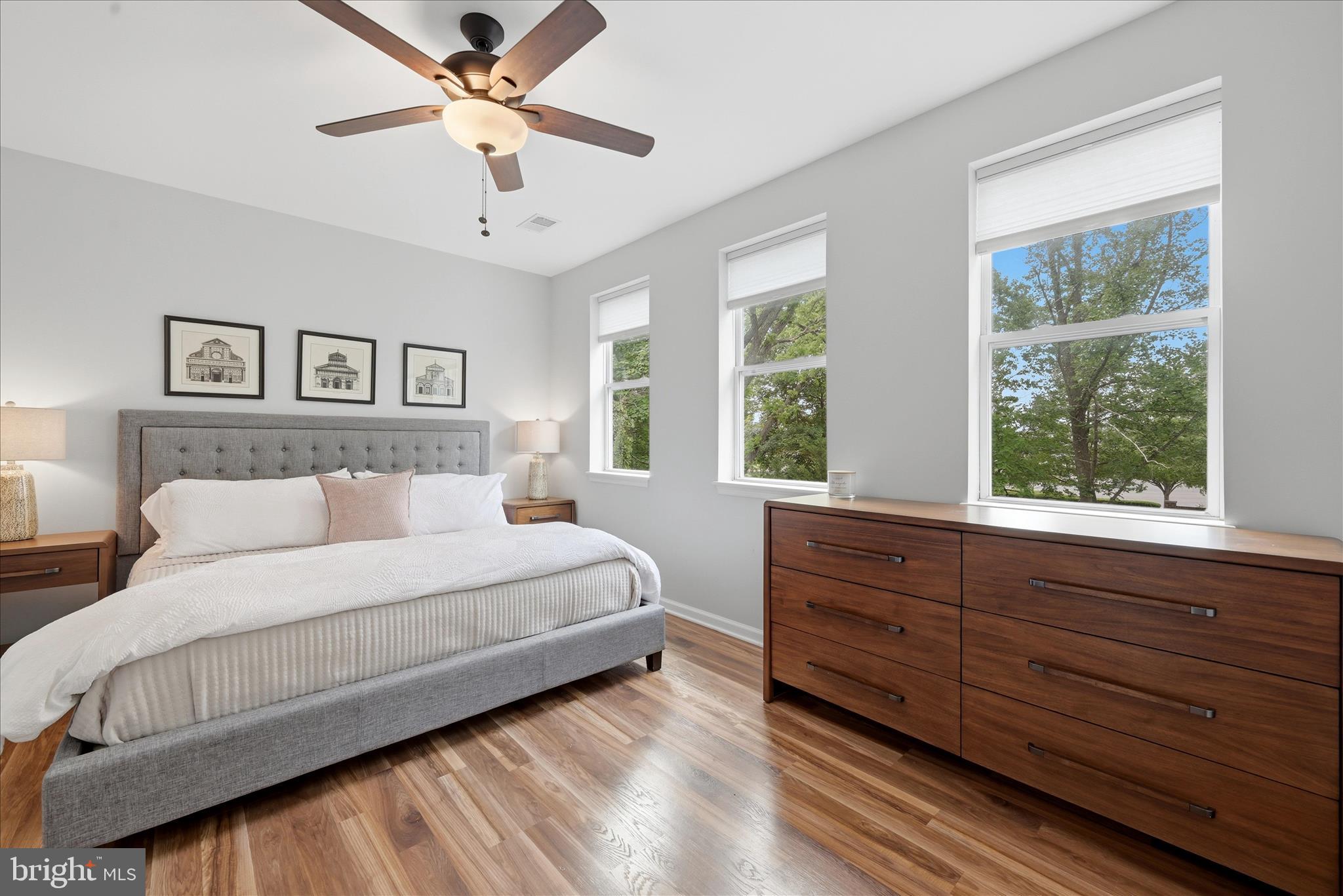 405 Edwards Ferry Road Northeast Leesburg, VA 20176 - Photo 39 of 95 Primary Bedroom
