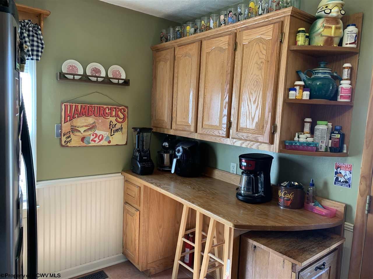 1357 Overhill Road Fairmont, WV 26554 - Photo 8 of 19 Gallery Image 8