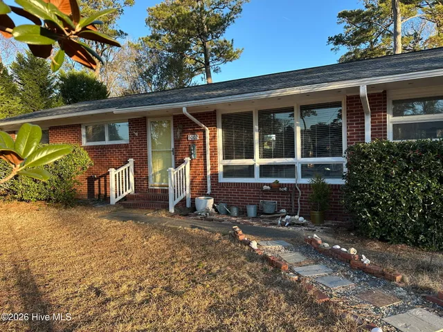 $442,500 | 5002 Midyette Avenue, Morehead City, NC 28557