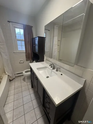 $1,800 | 191 Prospect Street, Southington, CT 06479