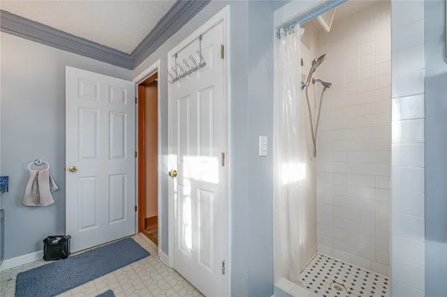 $460,000 | 220 Wildwood Farms Road, Gray Court, SC 29645