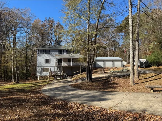 $460,000 | 220 Wildwood Farms Road, Gray Court, SC 29645