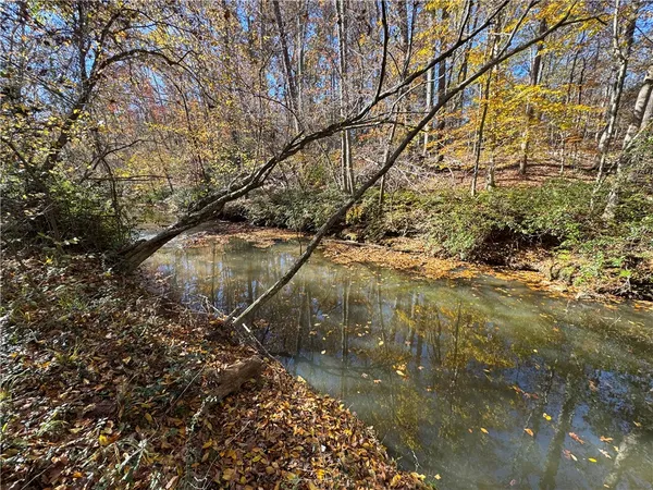 $445,000 | 220 Wildwood Farms Road, Gray Court, SC 29645