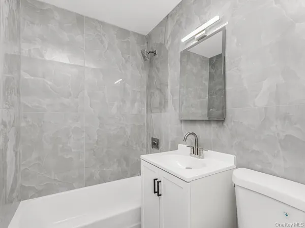 $315,000 | 3363 Sedgwick Avenue, Unit 4L | Kingsbridge Heights