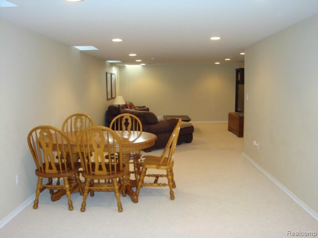 5945 Farmington Road West Bloomfield, MI 48322 - Photo 26 of 31 Lower Level