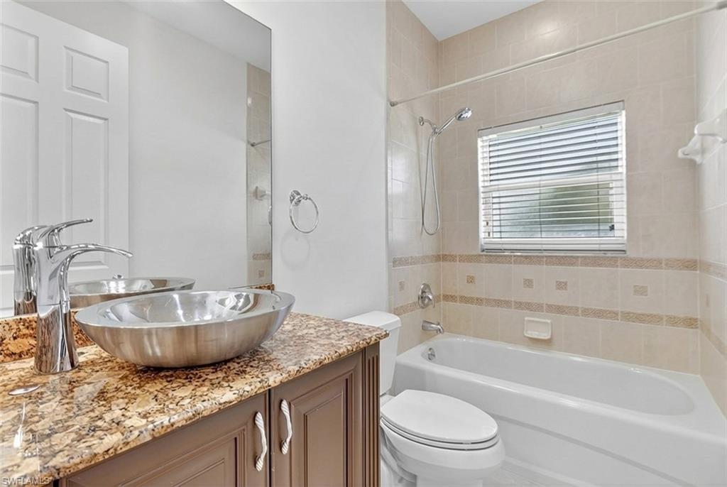 9259 Springview Loop Estero, FL 33928 - Photo 19 of 48