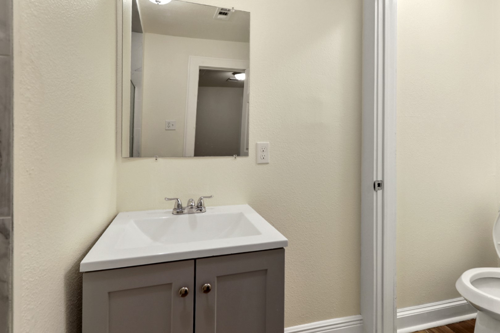 4606 Antha Street Houston, TX 77016 - Photo 12 of 23